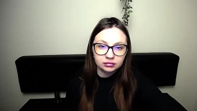 LiliaErmi online show from 3, 4, 2026