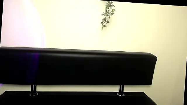 LiliaErmi online show from 14, 4, 2026