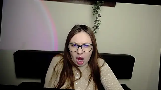 LiliaErmi online show from 13, 4, 2026