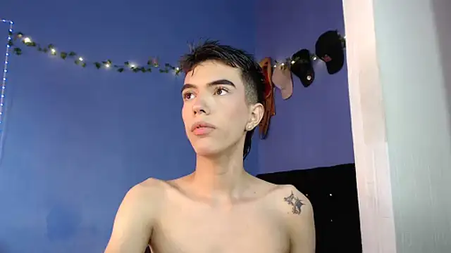 Juan Gomezz26 online show from 26, 6, 2026