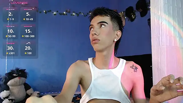 Juan Gomezz26 online show from 17, 7, 2026