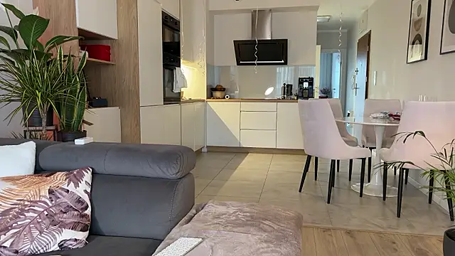 Ann Passion online show from 15, 1, 2026