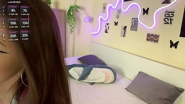 DreamyPalace online show from 28, 2, 2026