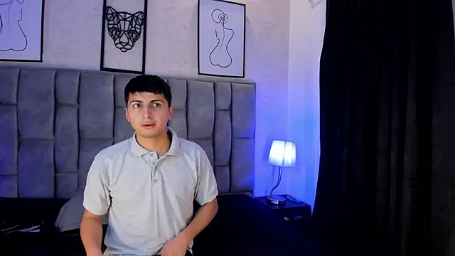 Ambar Baker 7 online show from 26, 2, 2026