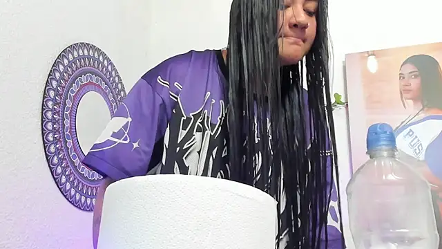 Hanna moore10 online show from 5, 3, 2026