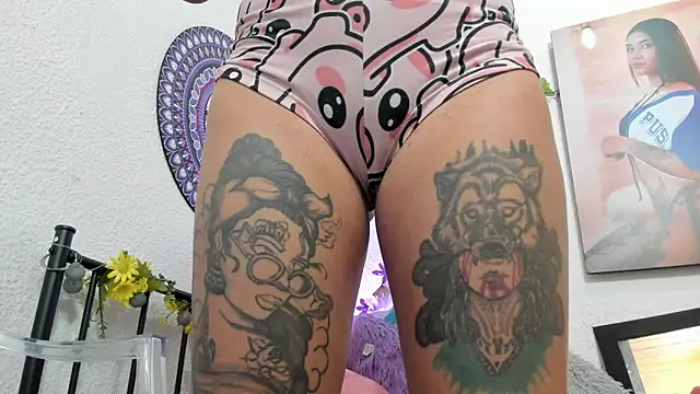 Hanna moore10 online show from 28, 2, 2026