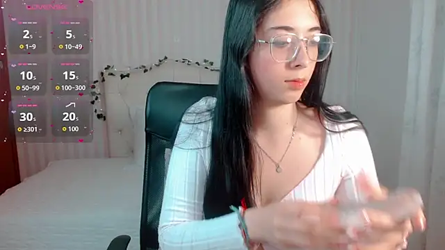 emmalove doll online show from 6, 3, 2026