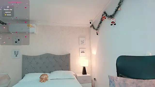 emmalove doll online show from 8, 2, 2026