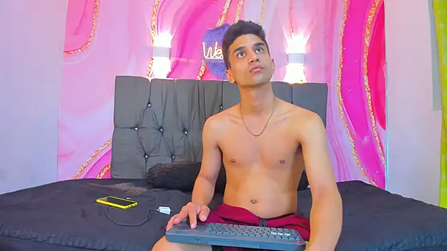 Hot Boys 69 online show from 15, 12, 2025