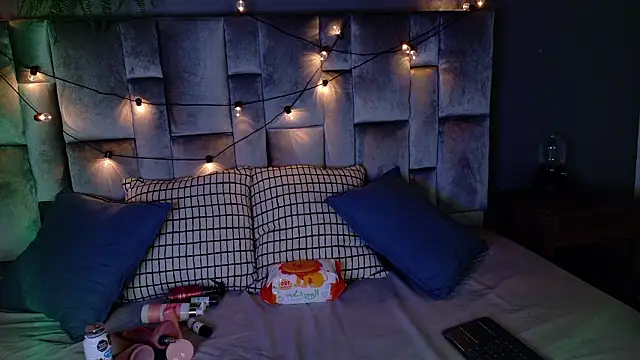 Miia Anderson online show from 20, 2, 2026