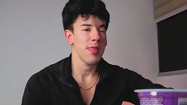 maxxcooper1 online show from 10, 1, 2026