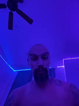 faces818 online show from 21, 4, 2026