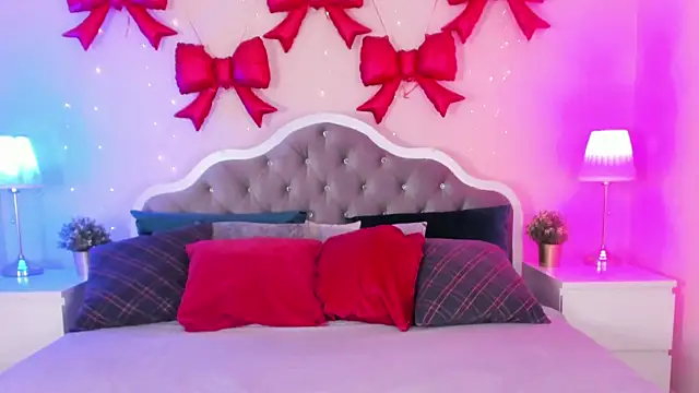 katymeaw online show from 21, 4, 2026