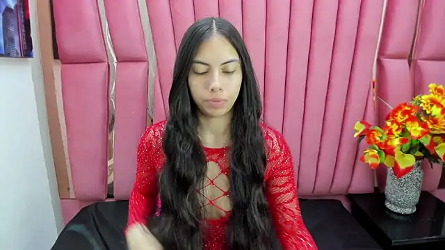 Alana Hotterr online show from 28, 2, 2026