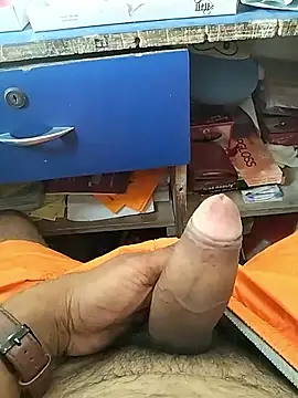 Snapshot of mohit08desi chatting on 16, 5, 2026 mohit08desi online show from 16, 5, 2026