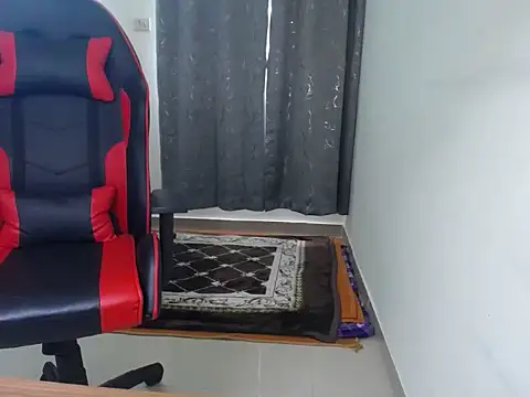 Shy nivi online show from 7, 3, 2026