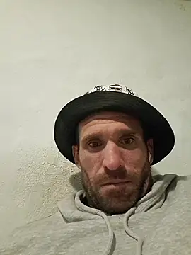 Good1Good4 online show from 17, 12, 2025