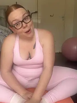 AnnieAinsx online show from 26, 4, 2026