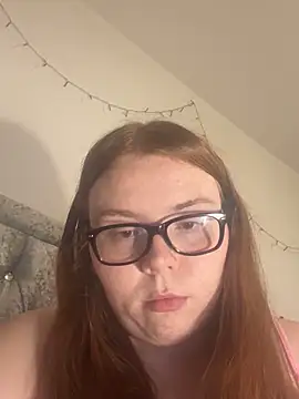 AnnieAinsx online show from 13, 3, 2026