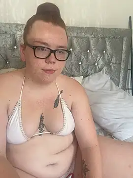 AnnieAinsx online show from 26, 6, 2026