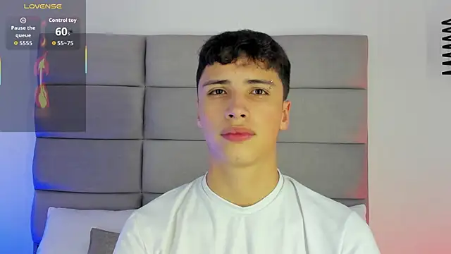 Snapshot of JoshClaarktt chatting on 26, 6, 2026 JoshClaarktt online show from 26, 6, 2026