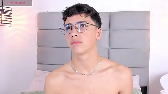 JoshClaarktt online show from 3, 3, 2026