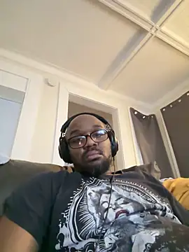 MrUnintentional online show from 4, 3, 2026