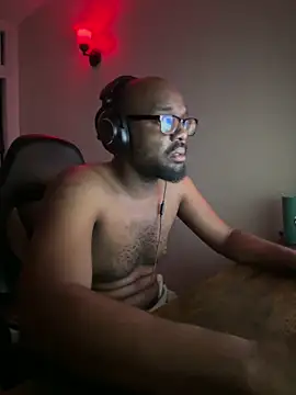 MrUnintentional online show from 5, 3, 2026