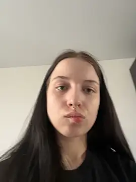 AlicePowells online show from 30, 5, 2026
