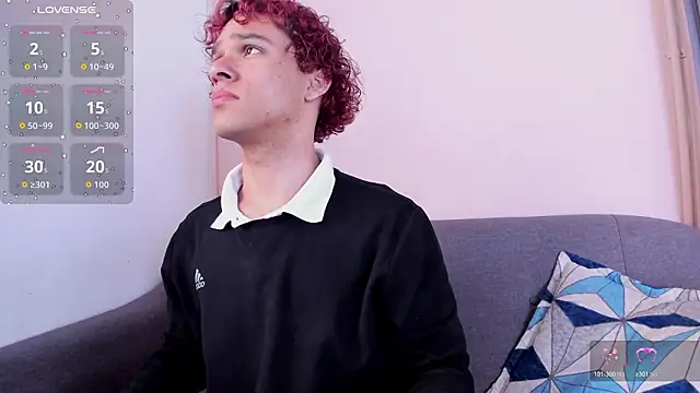 TAYSON SCOTT online show from 5, 3, 2026