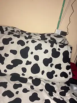 FOXXX BABY online show from 3, 2, 2026