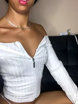 FOXXX BABY online show from 9, 1, 2026