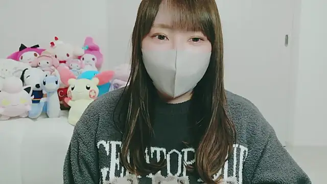 yuyuchan   online show from 12, 4, 2026