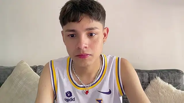 Andy Belier23 online show from 6, 4, 2026