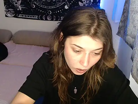 AlienforTwenty online show from 13, 1, 2026