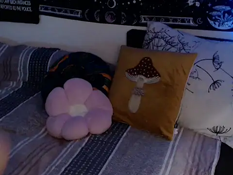 AlienforTwenty online show from 13, 2, 2026