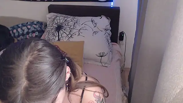 AlienforTwenty online show from 3, 5, 2026