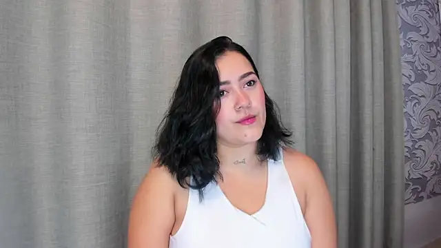 Snapshot of beautifulgirl4u_ chatting on 13, 7, 2026 beautifulgirl4u online show from 13, 7, 2026