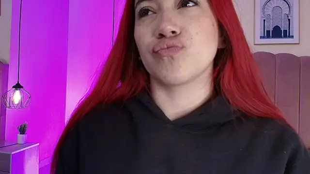 Celestee15  online show from 22, 4, 2026