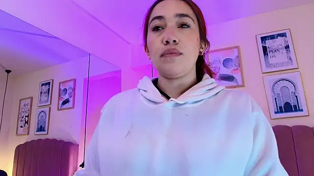 Snapshot of Celestee15_ chatting on 21, 7, 2026 Celestee15 online show from 21, 7, 2026