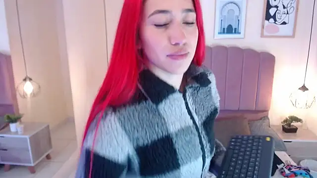 Celestee15  online show from 18, 12, 2025