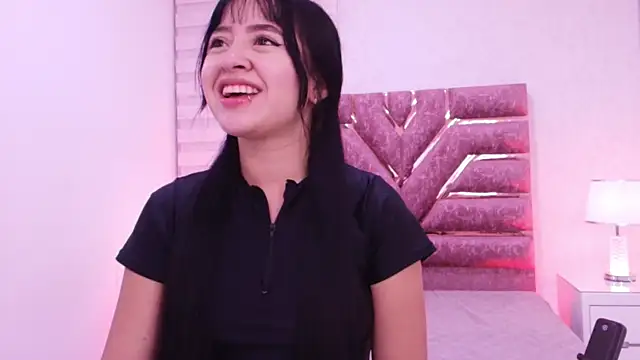 sofia go  online show from 4, 6, 2026