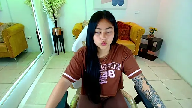 Carolina cherry online show from 13, 4, 2026