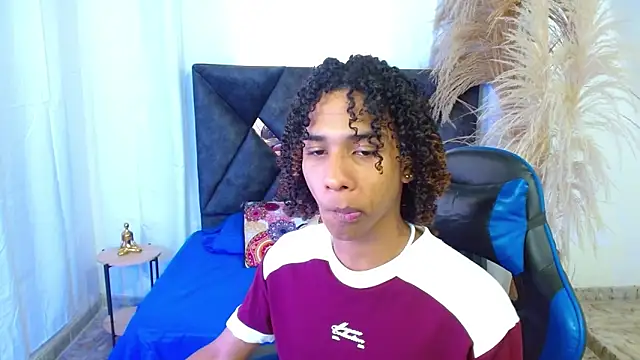 angelll18  online show from 31, 3, 2026