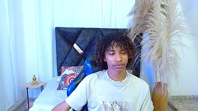 angelll18  online show from 18, 2, 2026