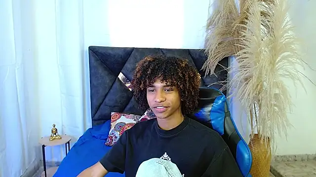 angelll18  online show from 1, 4, 2026