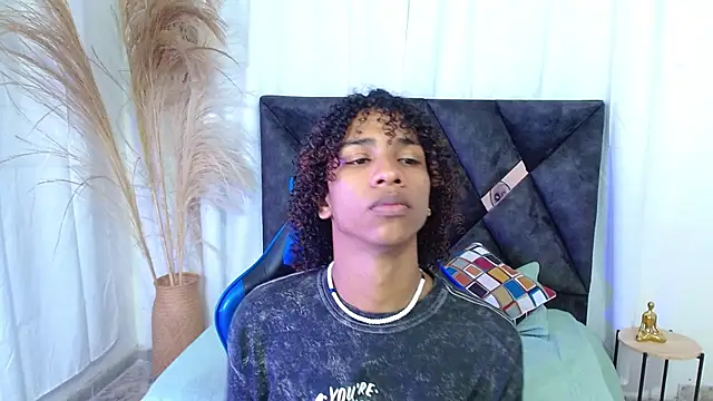 angelll18  online show from 6, 1, 2026