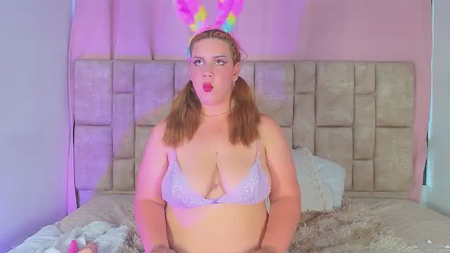 NanyMatrioska online show from 4, 4, 2026