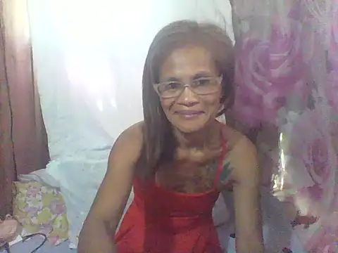 Petite elise online show from 15, 4, 2026