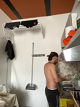 jamess 0 online show from 18, 4, 2026